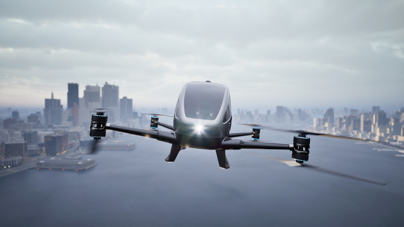 Autonomous aerial vehicle fly across city